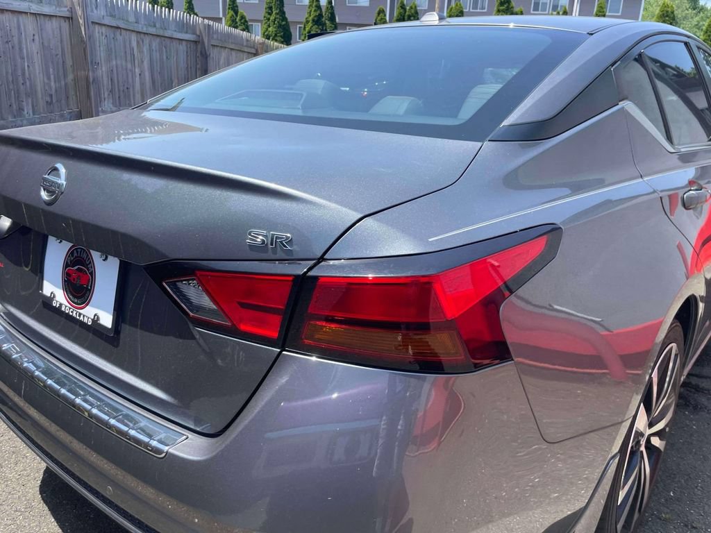 Used 2020 Nissan Altima 2.5 SR FWD image 8