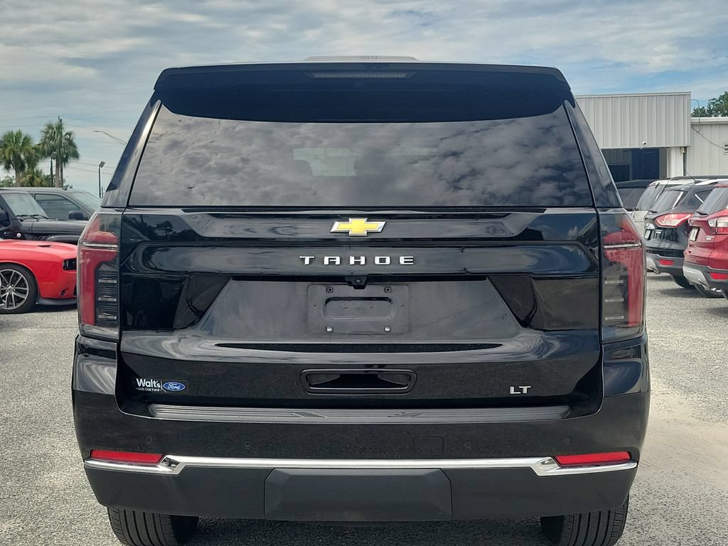Used 2025 Chevrolet Tahoe LT RWD image 9