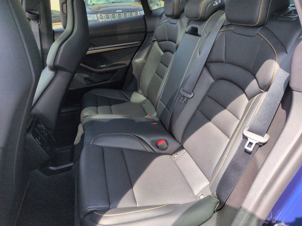 Used 2024 Porsche Taycan Turbo S image 30