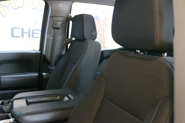 Used 2024 Chevrolet Silverado 1500 Custom w/ LPO, Dark Essentials Package AWD/4WD image 15