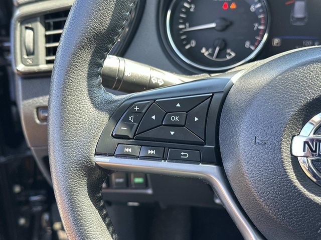 Used 2019 Nissan Rogue SL w/ Premium Package image 30