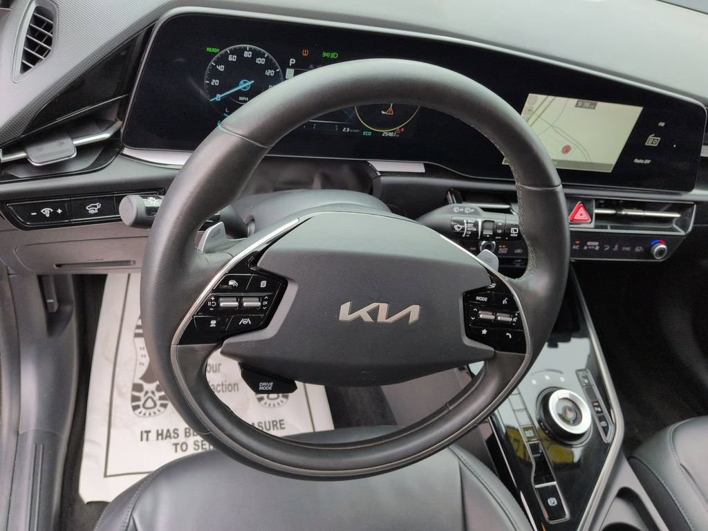 Certified 2023 Kia Niro Wind FWD image 11