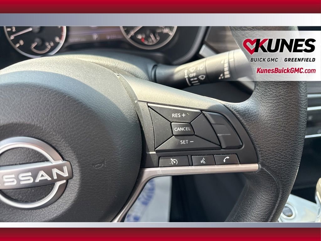 Used 2024 Nissan Altima 2.5 SV FWD image 20