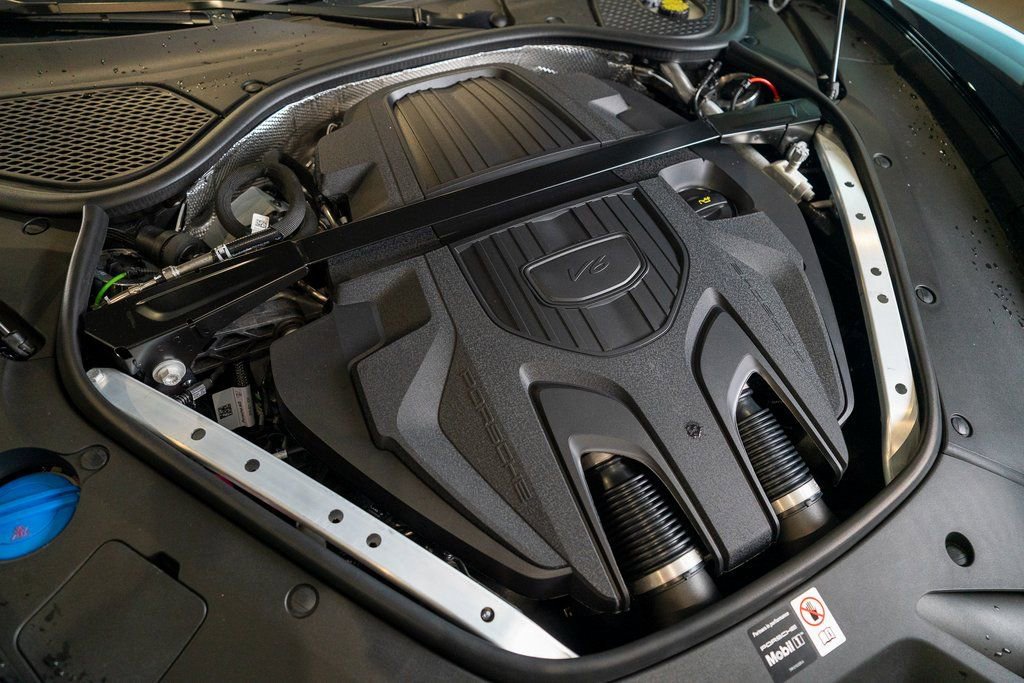 New 2026 Porsche Panamera 4 image 40