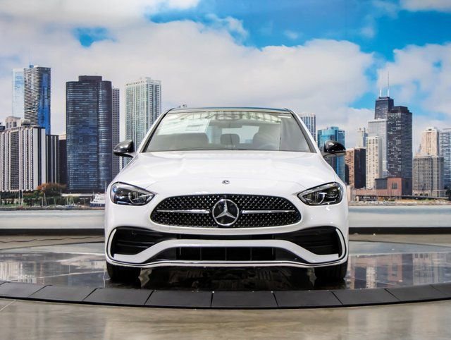 Used 2025 Mercedes-Benz C 300 4MATIC Sedan image 3