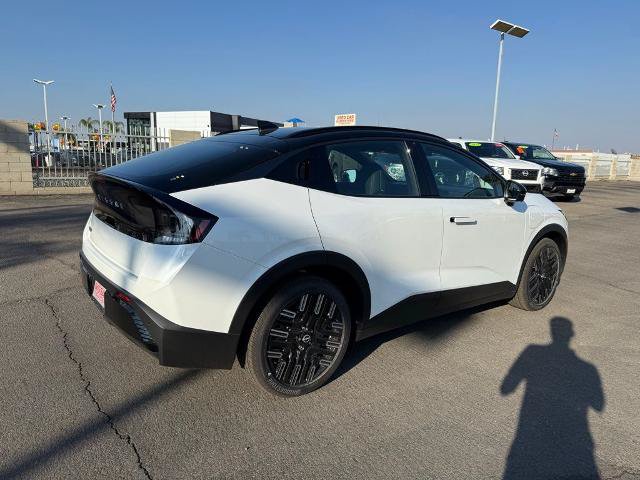 New 2026 Nissan Leaf Platinum+ w/ Cargo Package (Platinum+) FWD image 6