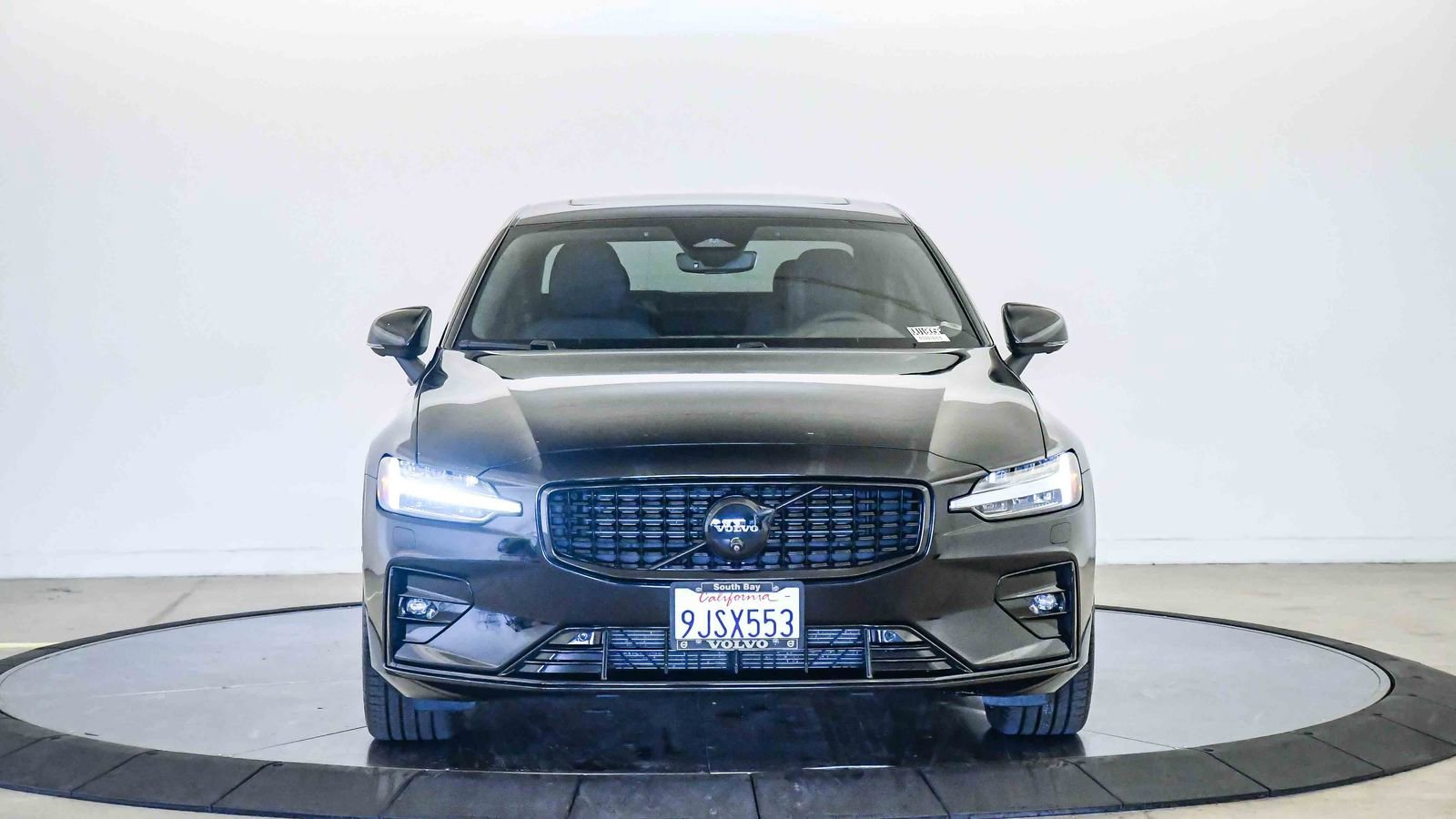 Certified 2024 Volvo S60 B5 Plus w/ Climate Package image 7