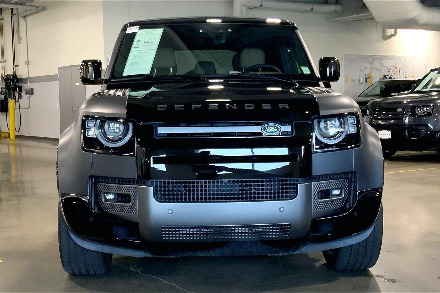 Certified 2025 Land Rover Defender 110 V8 AWD/4WD image 3