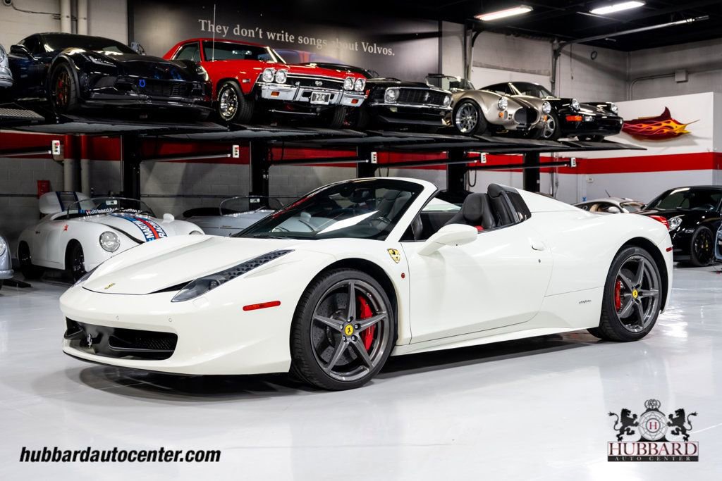 Used 2014 Ferrari 458 Spider RWD image 4