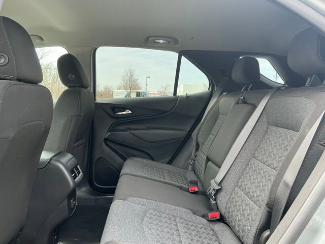 Used 2024 Chevrolet Equinox LT image 33