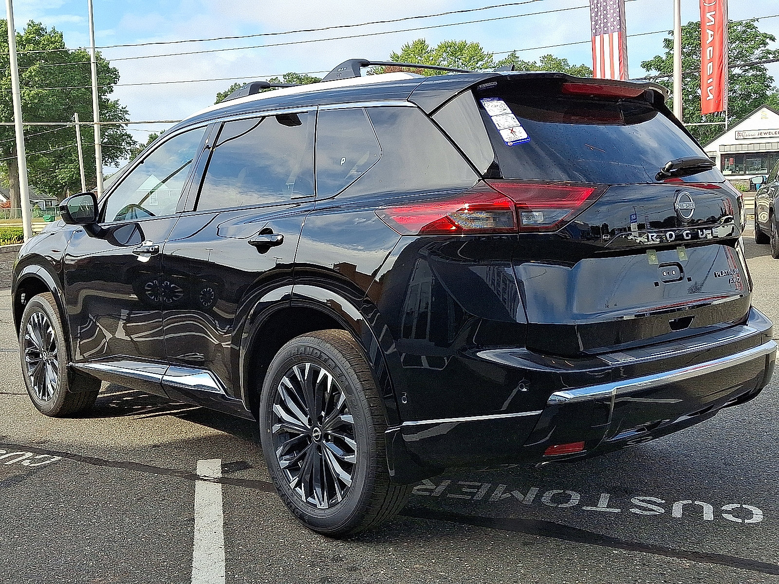 New 2026 Nissan Rogue Platinum w/ Platinum Premium Package image 3