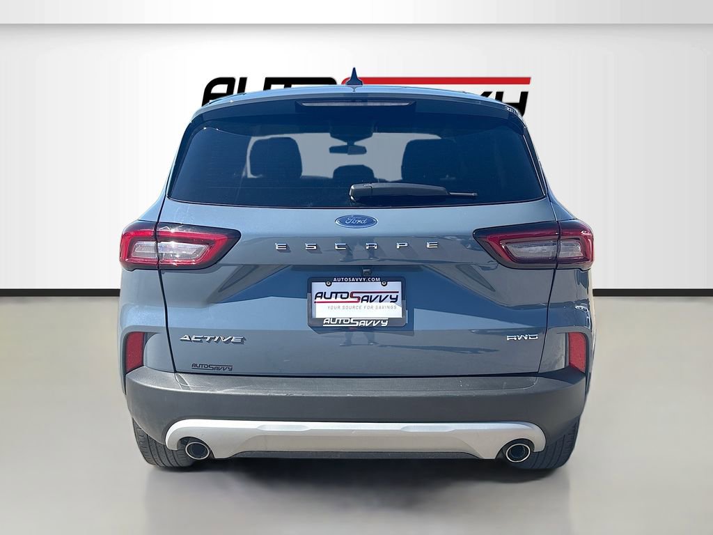 Used 2025 Ford Escape Active AWD/4WD image 6