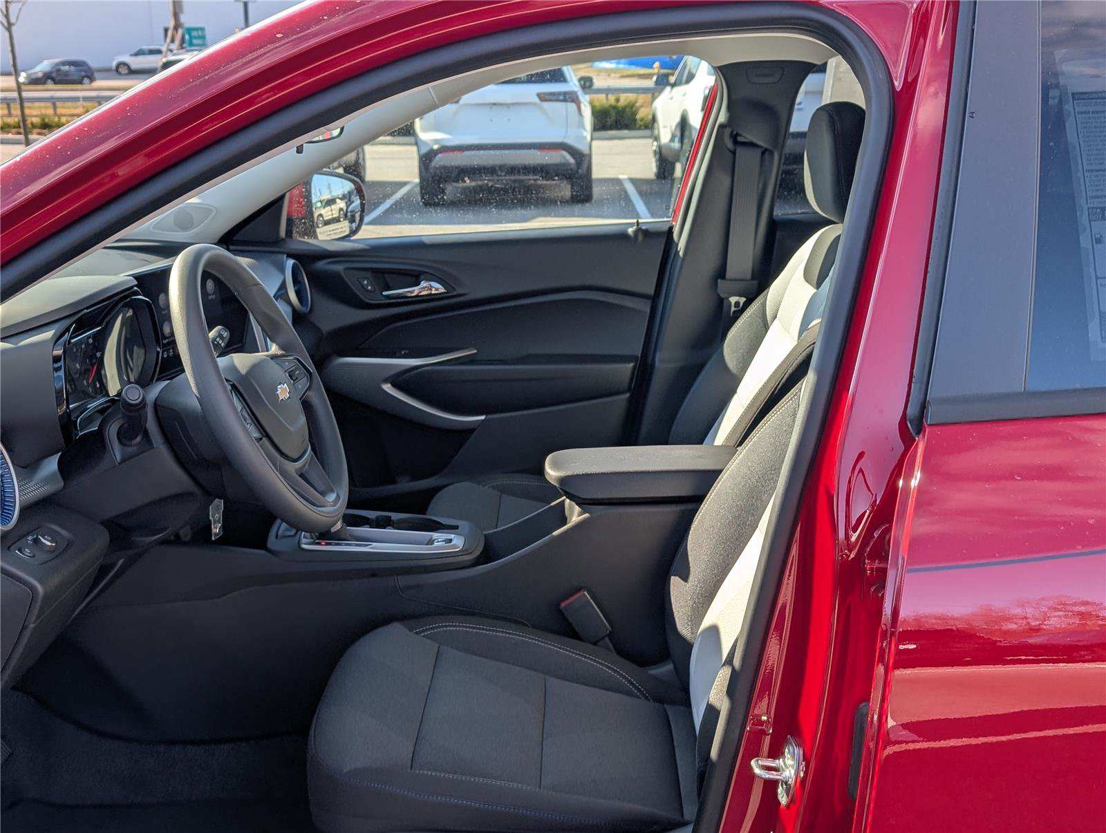 New 2026 Chevrolet Trax LS w/ LS Convenience Package image 10