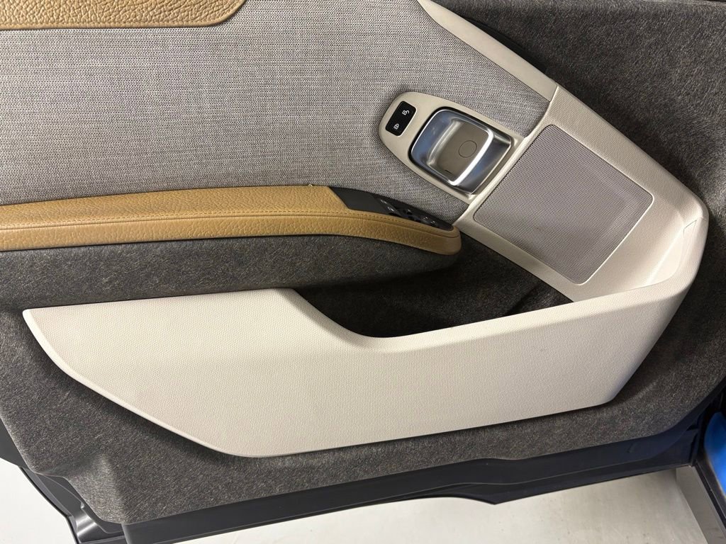 Used 2017 BMW i3 image 20