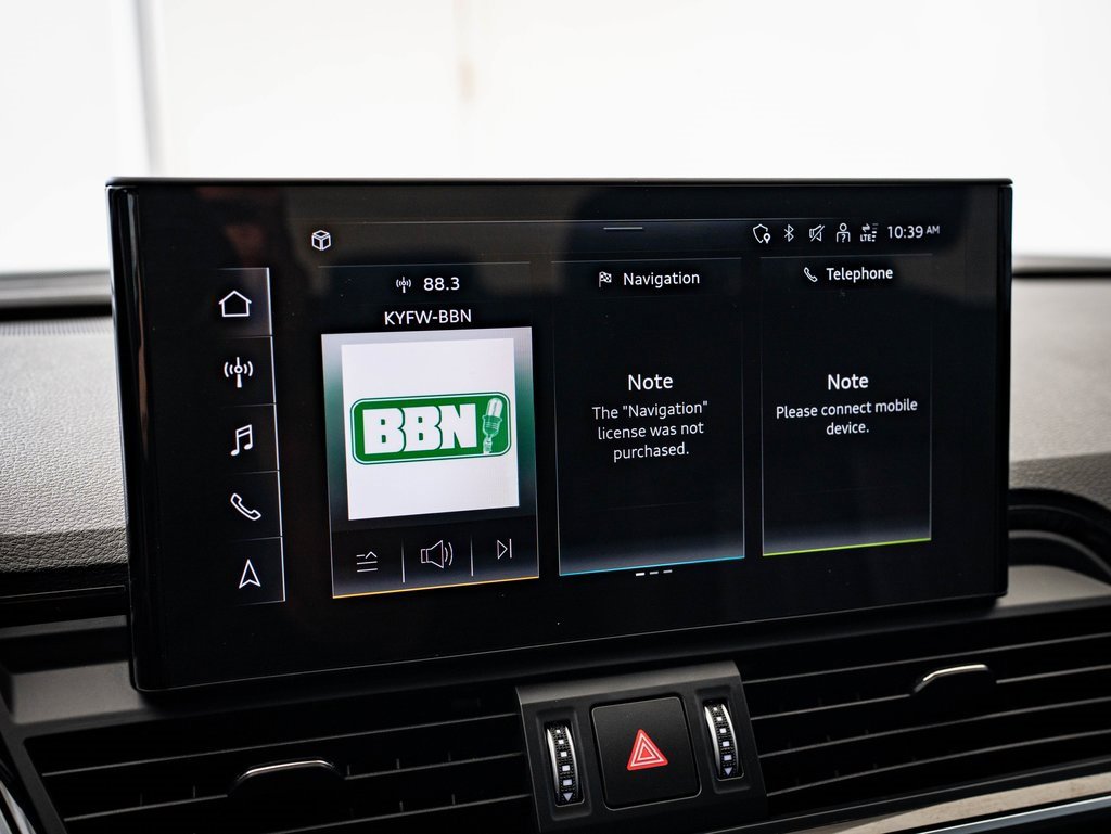 Certified 2025 Audi Q5 2.0T Premium w/ Convenience Plus Package image 28