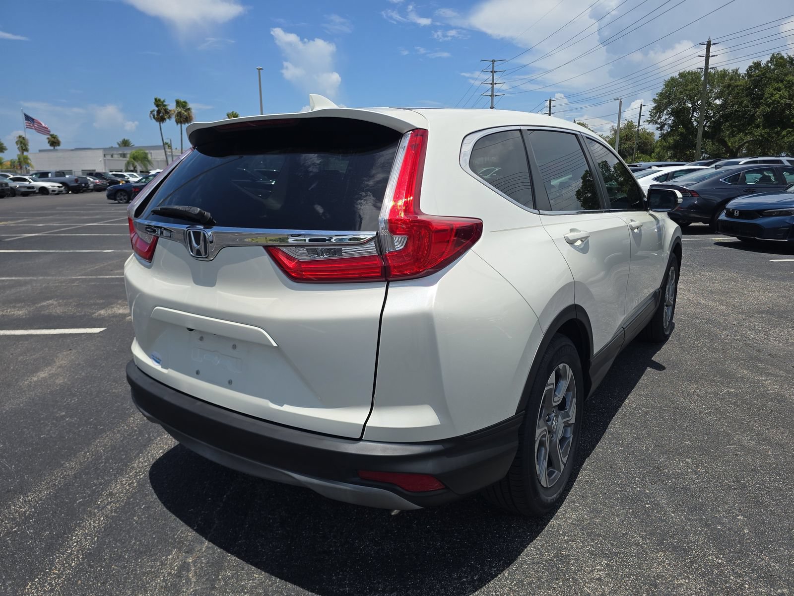 Used 2017 Honda CR-V EX-L image 4