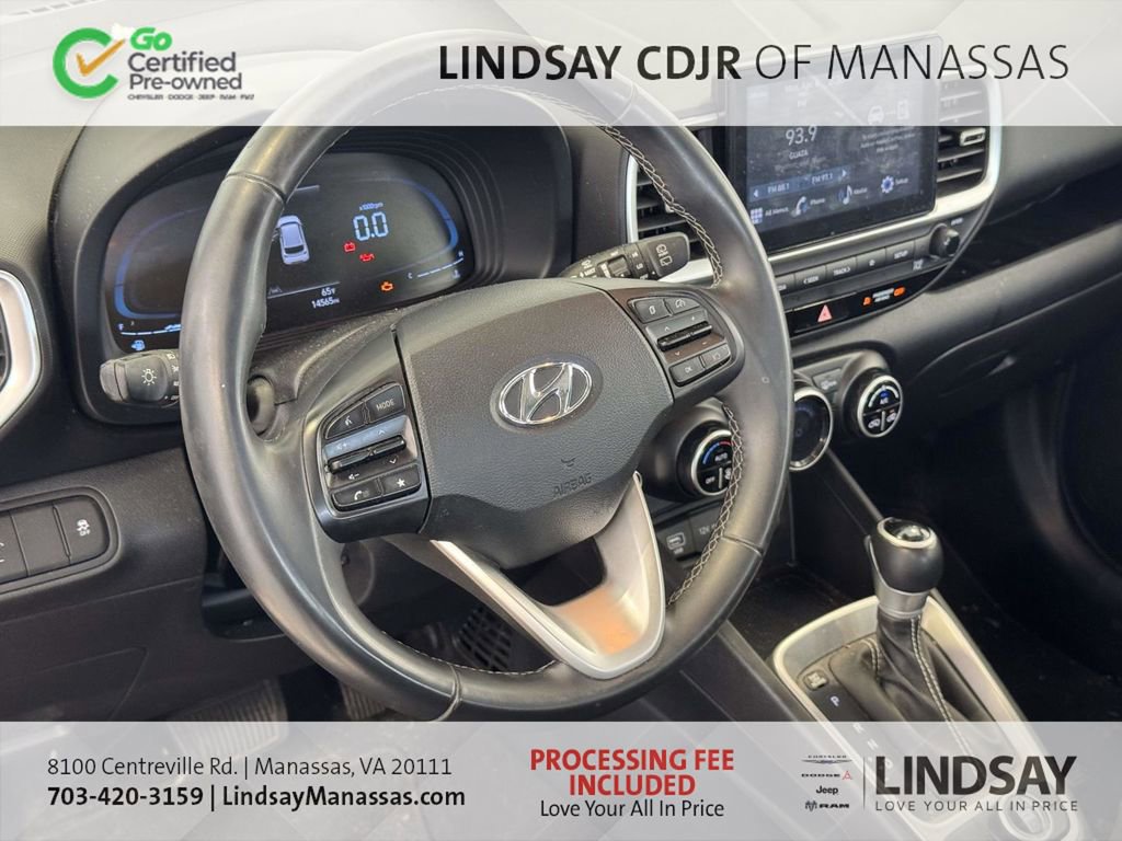 Used 2023 Hyundai Venue SEL w/ Cargo Package image 8