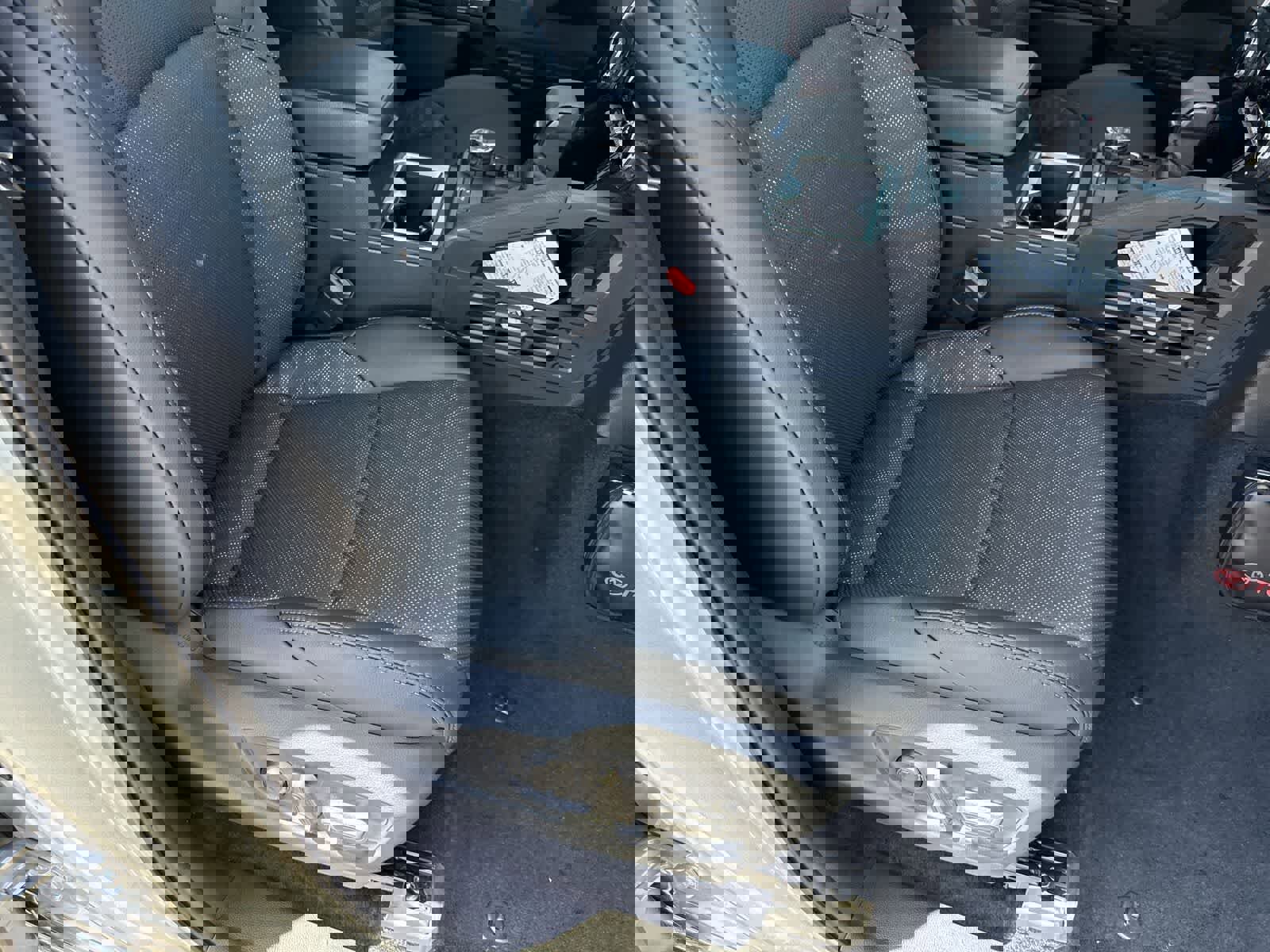 Used 2025 Toyota Tacoma TRD Off-Road w/ TRD Off Road Premium Package image 12