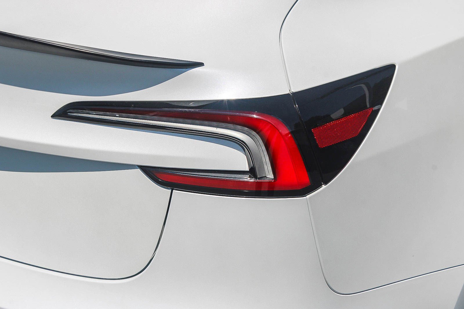 Used 2025 Tesla Model 3 RWD image 10