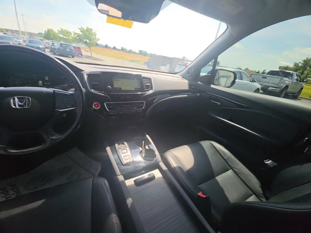 Used 2020 Honda Pilot Touring image 30
