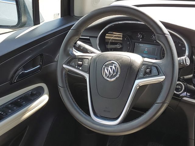 Certified 2020 Buick Encore Preferred AWD/4WD image 12