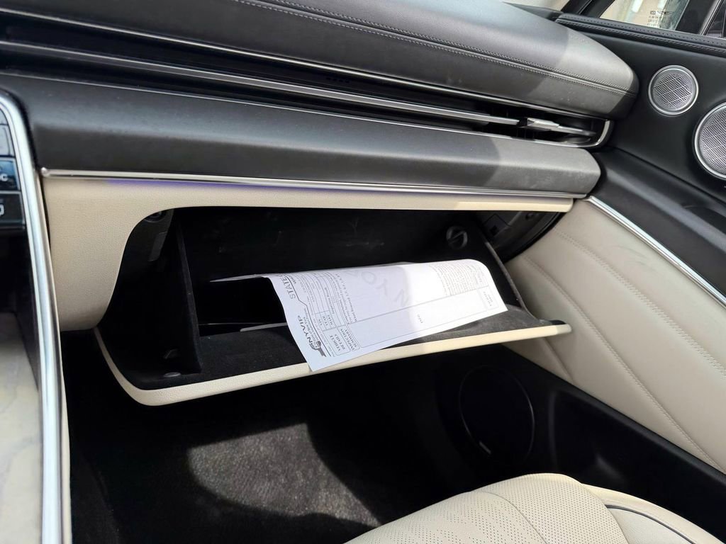 Used 2023 Genesis GV80 2.5T w/ Prestige 20" Package image 33