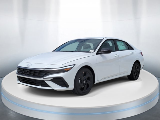 New 2026 Hyundai Elantra Sport FWD image 2