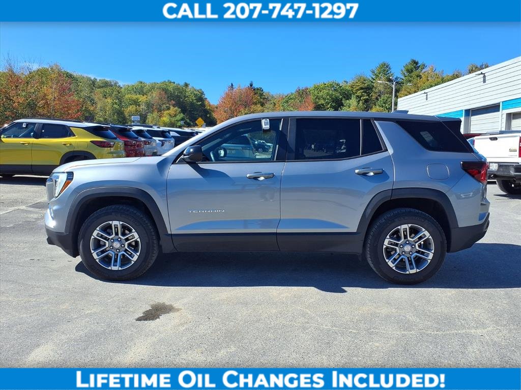 Used 2025 GMC Terrain Elevation image 9