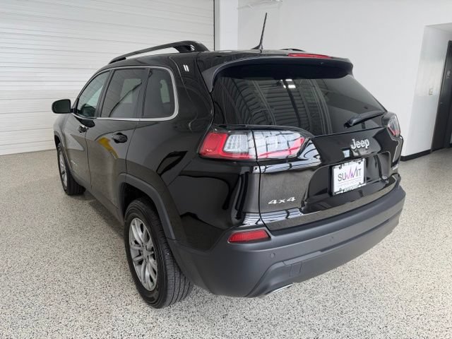 Used 2022 Jeep Cherokee Latitude Lux w/ Mopar Interior Package AWD/4WD image 5