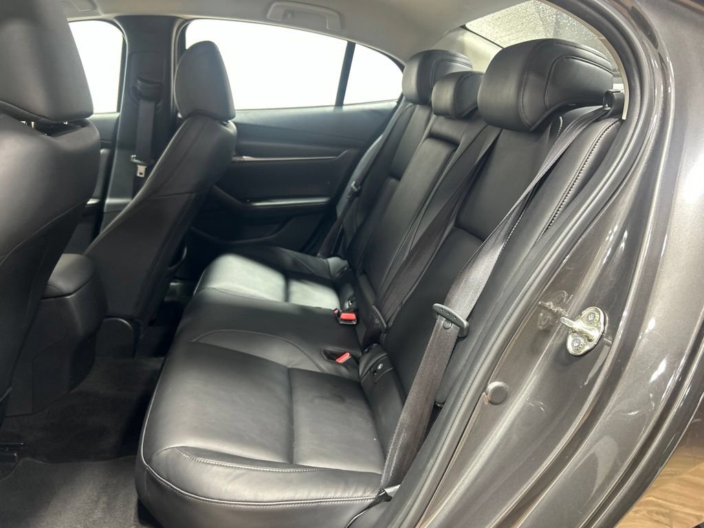 Used 2021 MAZDA MAZDA3 s FWD image 18