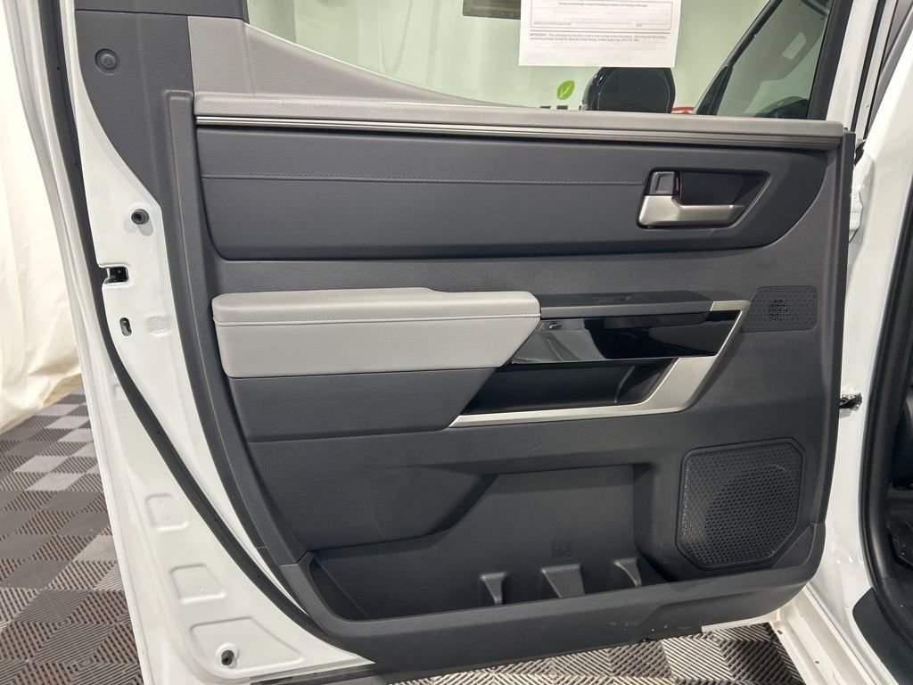 Used 2025 Toyota Tundra Limited w/ TRD Off-Road Package image 18