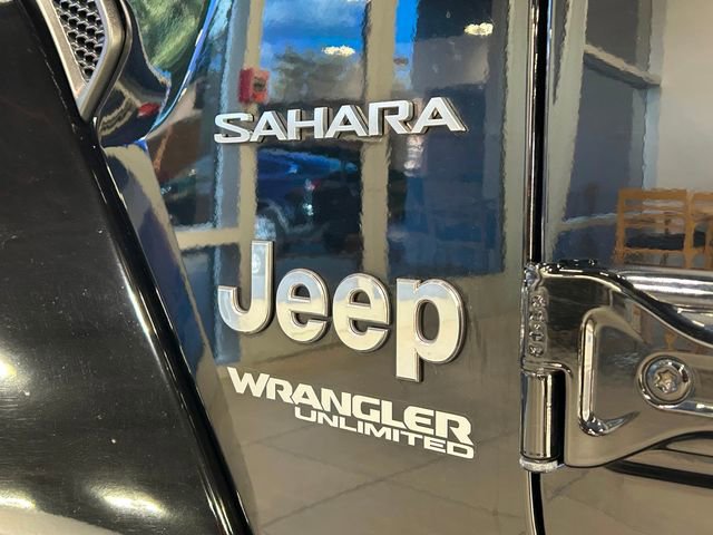 Used 2021 Jeep Wrangler Unlimited Sahara AWD/4WD image 41