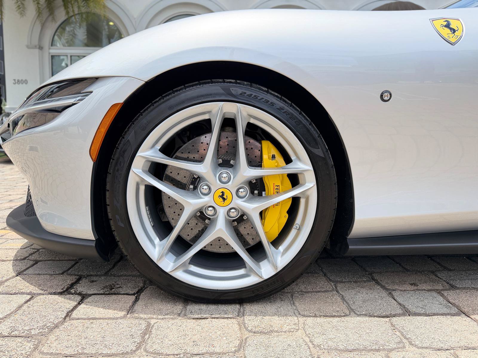 Used 2022 Ferrari Roma RWD image 23