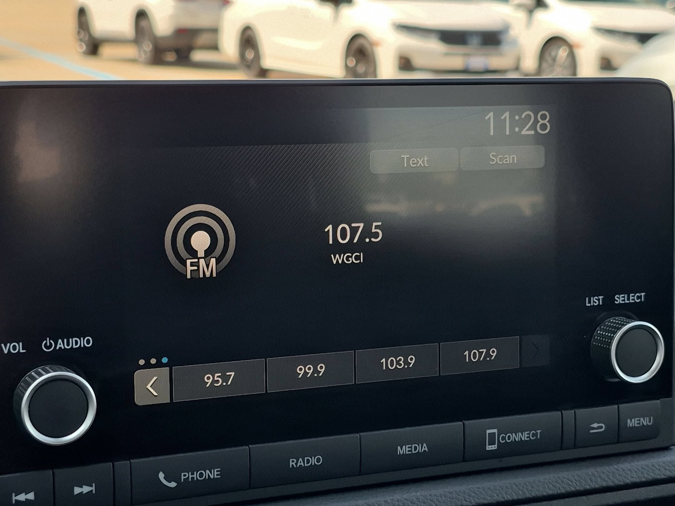 Used 2024 Honda CR-V LX image 18