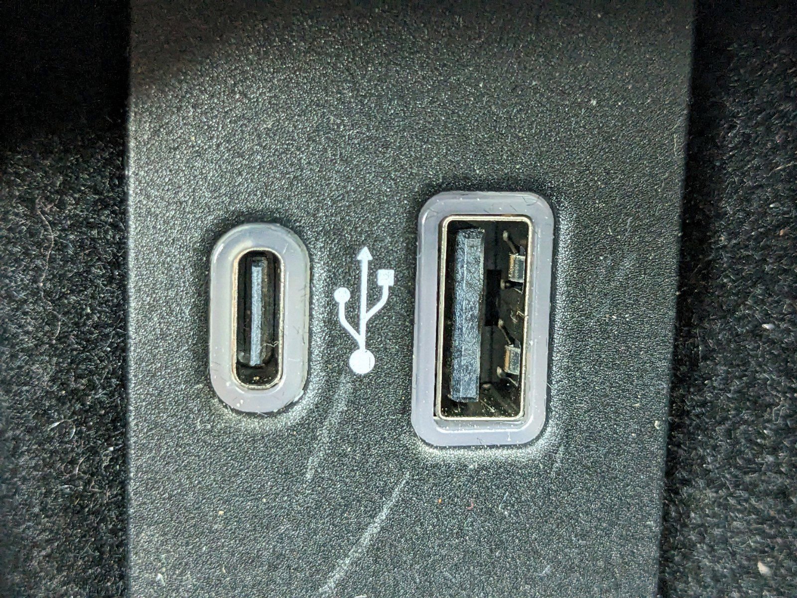 Certified 2023 Lincoln Nautilus Reserve w/ Equipment Group 202A image 26