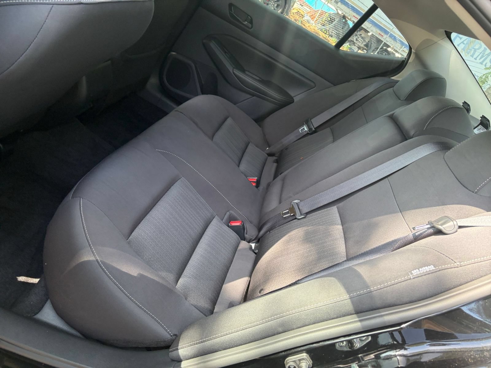 Used 2025 Nissan Altima 2.5 SV FWD image 34
