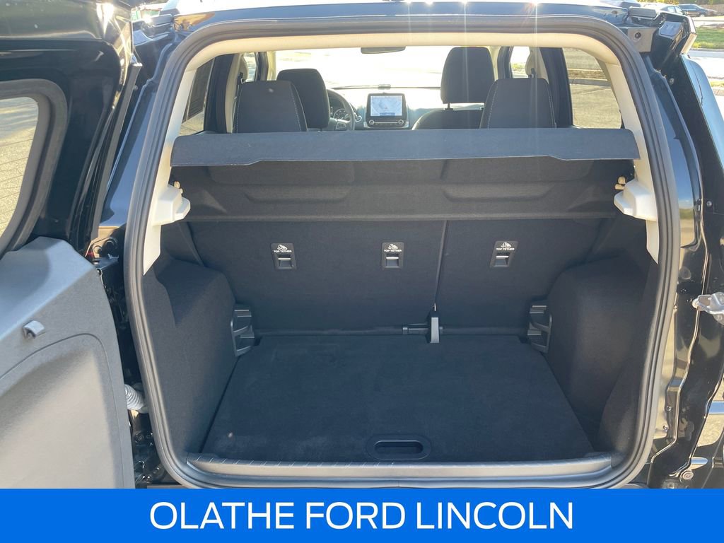 Used 2022 Ford EcoSport SE w/ SE Convenience Package image 30
