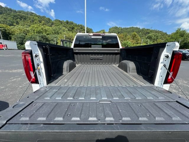 Used 2023 GMC Sierra 1500 SLT w/ SLT Premium Plus Package AWD/4WD image 26