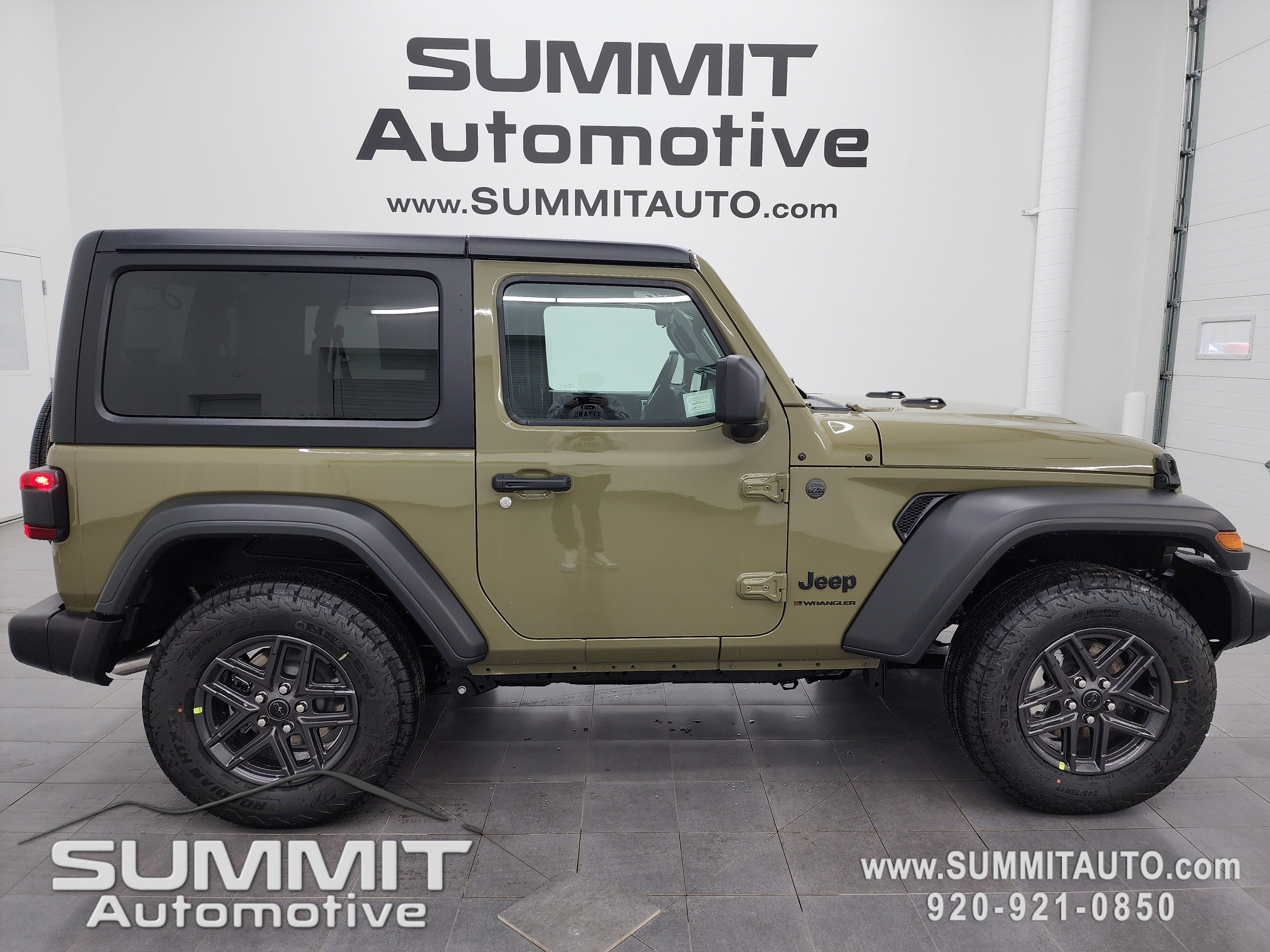 New 2026 Jeep Wrangler Sport S 360° Tour