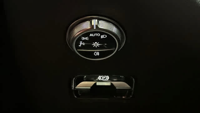 Certified 2026 Mercedes-Benz GLC 43 AMG 4MATIC Coupe image 16