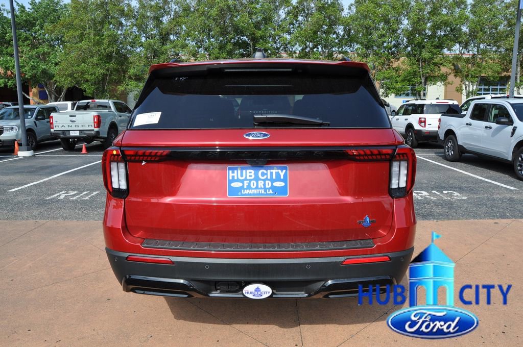 New 2026 Ford Explorer ST-Line RWD image 4