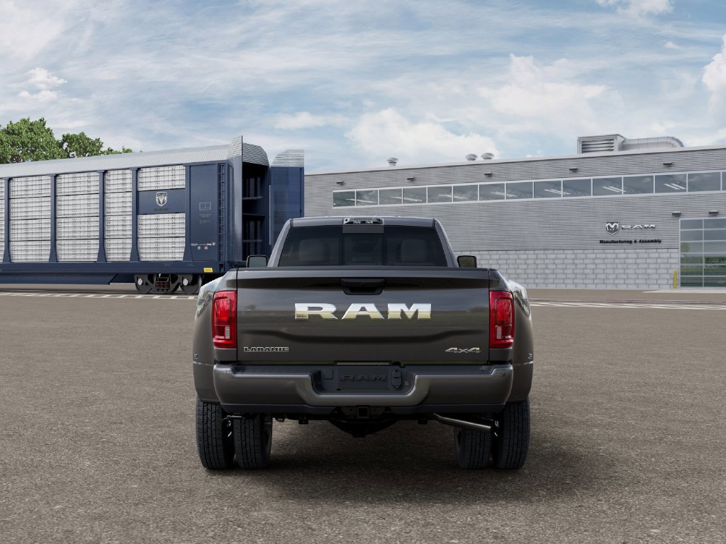New 2027 RAM 3500 Laramie AWD/4WD image 7