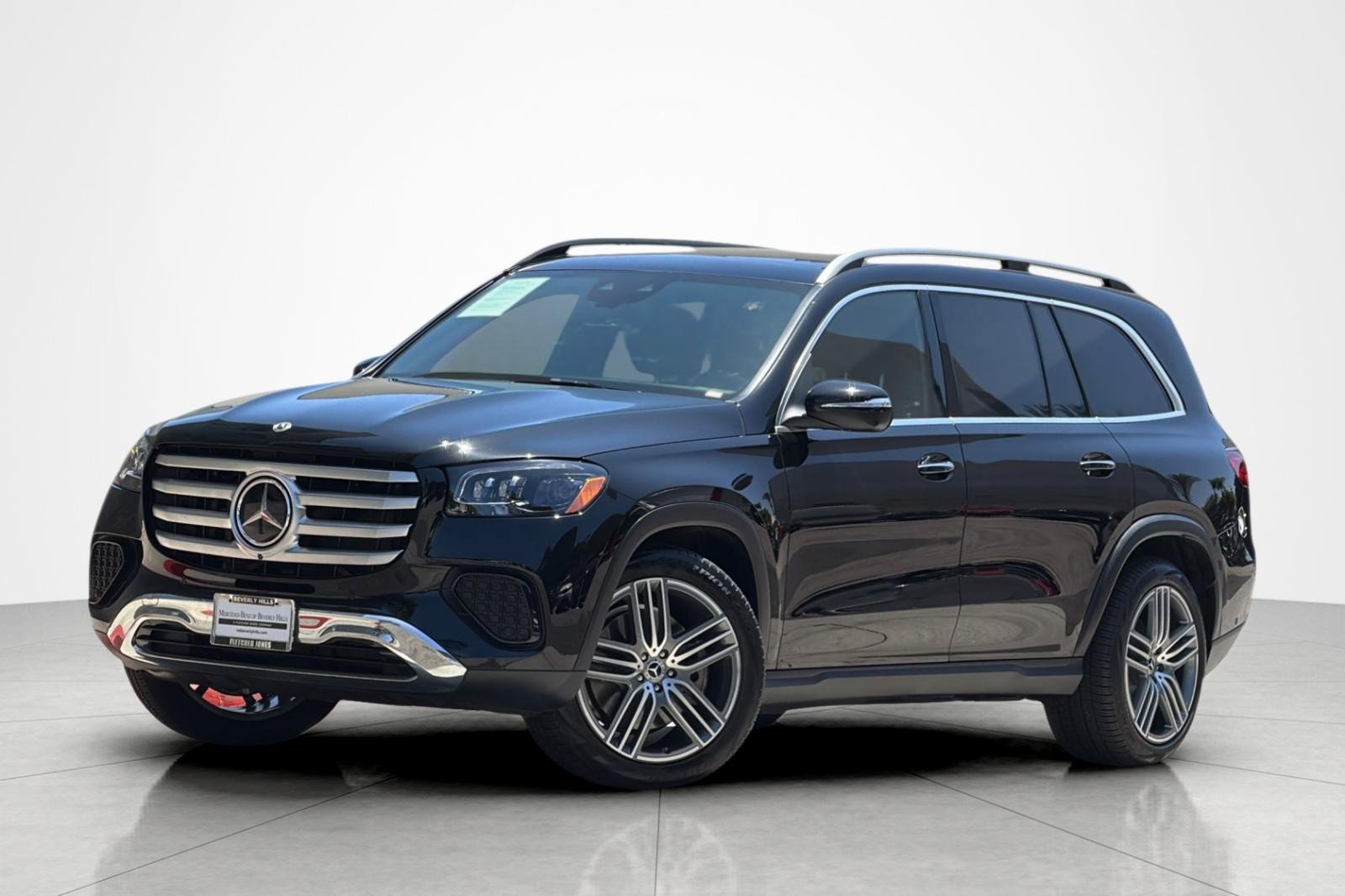 Used 2026 Mercedes-Benz GLS 450 4MATIC image 1
