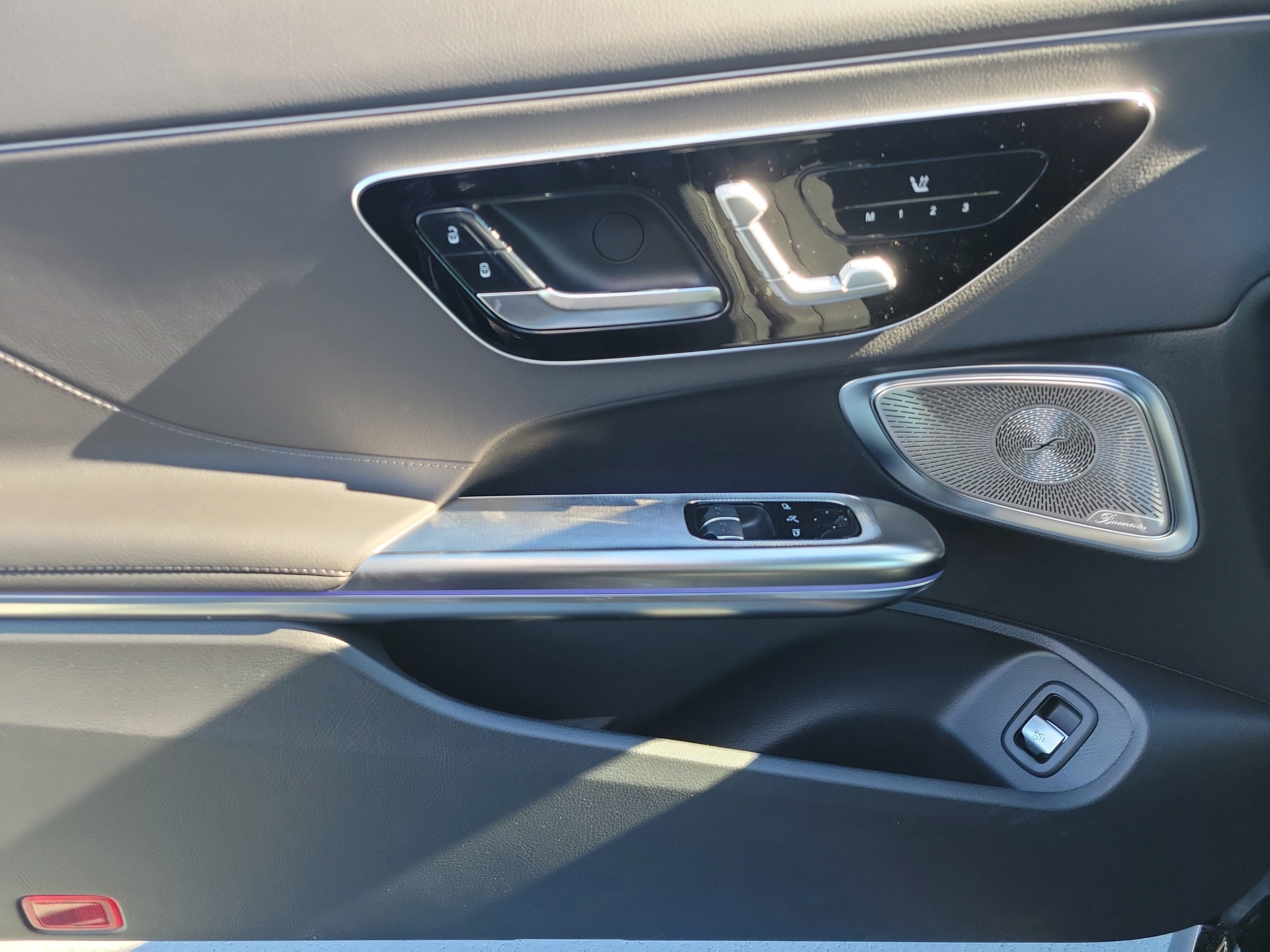 Certified 2026 Mercedes-Benz CLE 300 4MATIC Coupe image 25