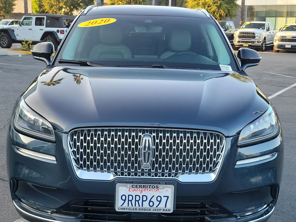 Used 2020 Lincoln Corsair Reserve image 4