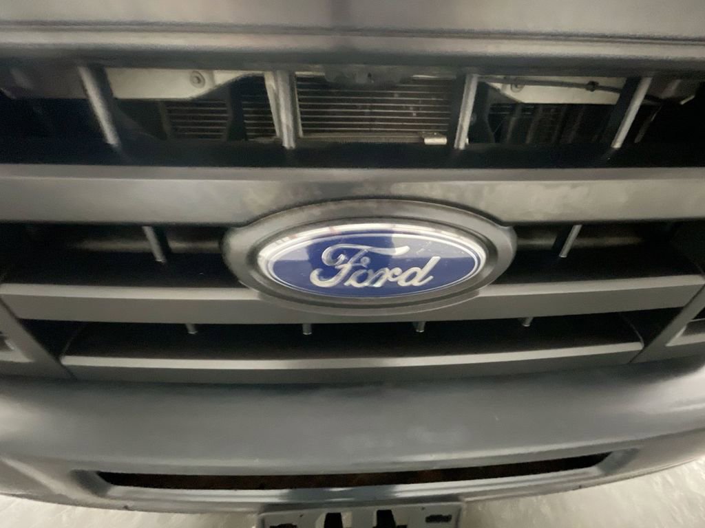 Used 2012 Ford E-350 and Econoline 350 XL w/ PWR Windows & Locks Group image 27