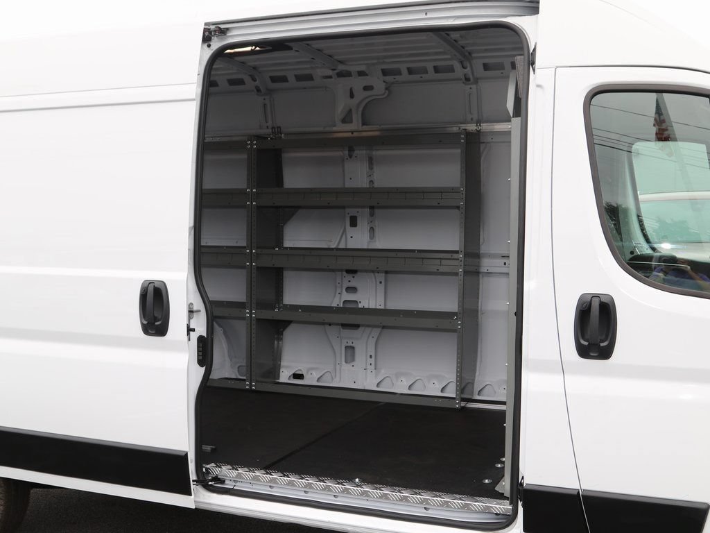New 2024 RAM ProMaster 2500 w/ Premium Convenience Group FWD image 8