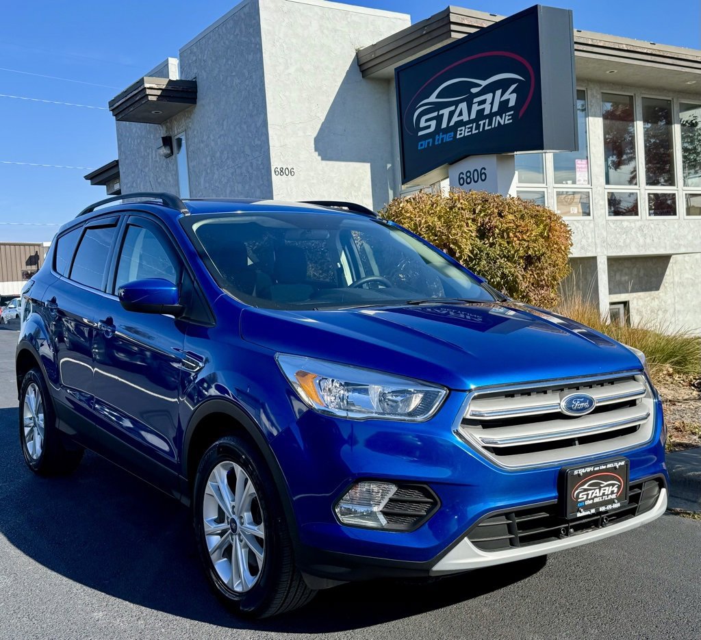 Used 2018 Ford Escape SE w/ SE Sync 3 Package image 2