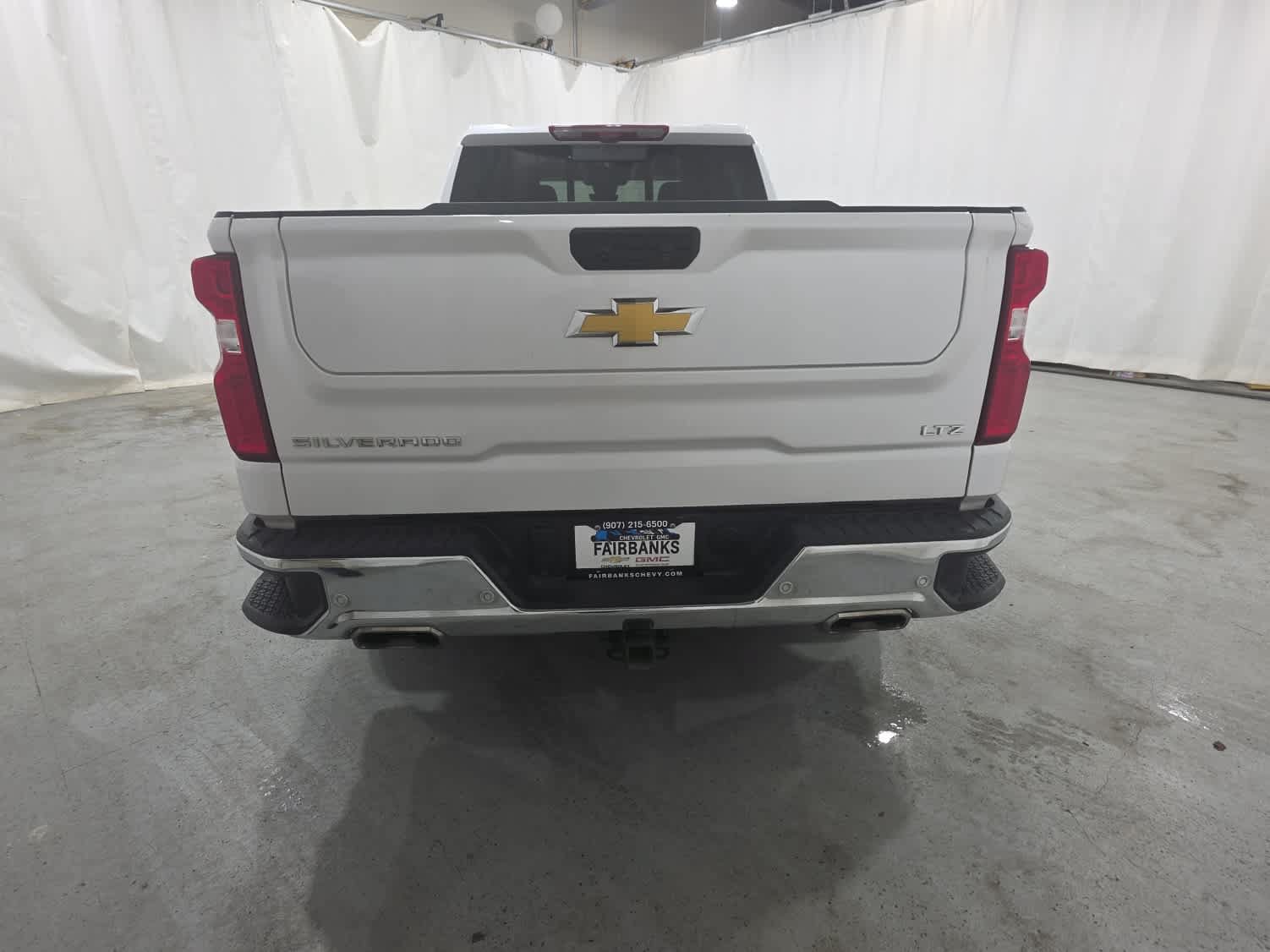 Certified 2024 Chevrolet Silverado 1500 LTZ w/ LTZ Premium Package AWD/4WD image 5