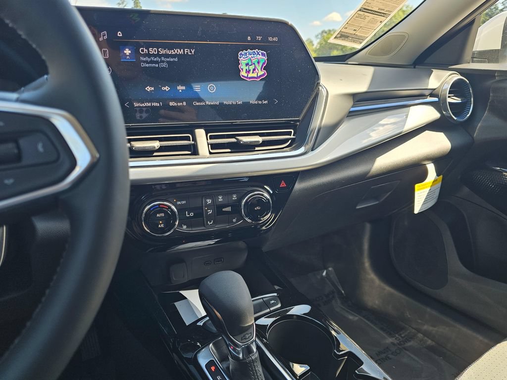 New 2026 Chevrolet Trax LT w/ Driver Confidence Package FWD image 31